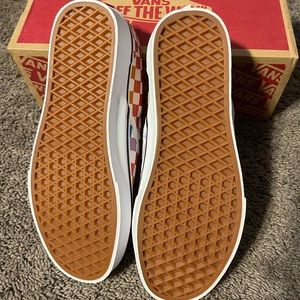 Checkboard Vans, milito-color, size 8.5 women